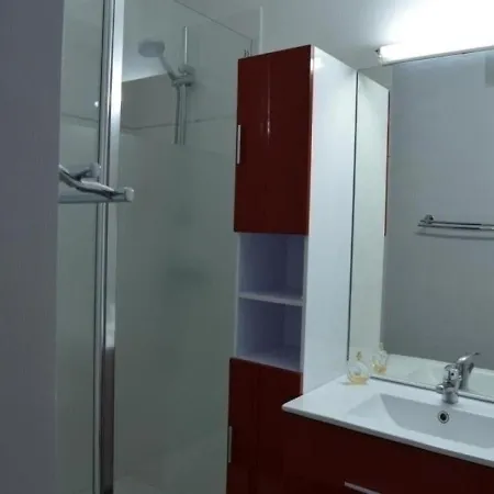 Saint-raphael, 2 Pieces, 4 Personnes - Fr-1-226a-265 Apartman